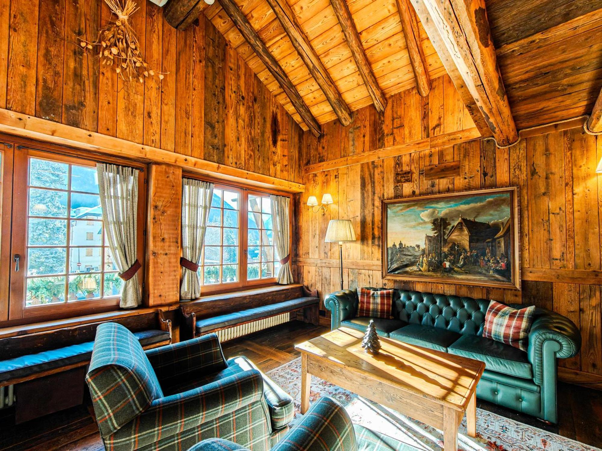 Hotel Breithorn ชัมโปลุก ภายนอก รูปภาพ