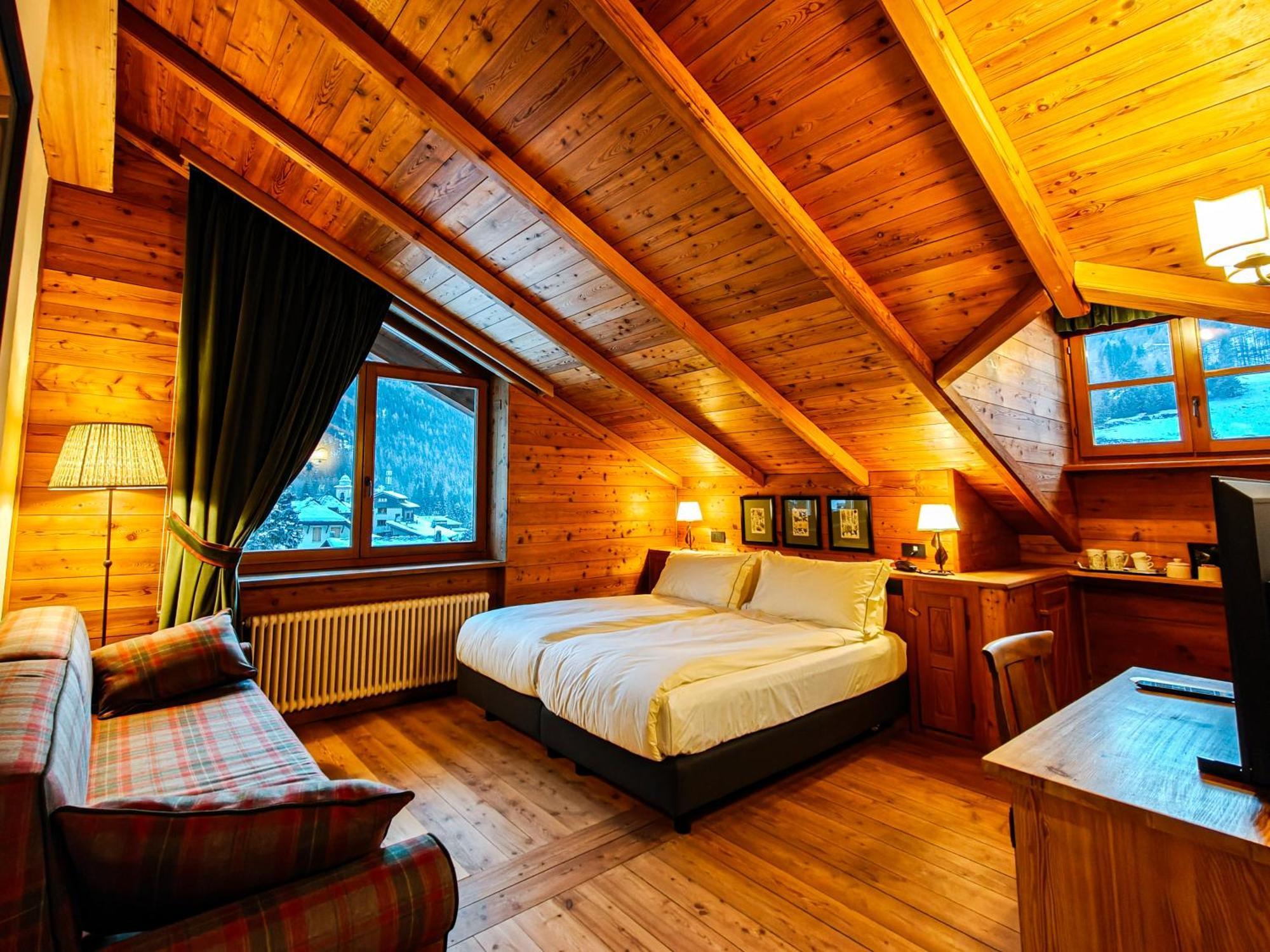 Hotel Breithorn ชัมโปลุก ภายนอก รูปภาพ