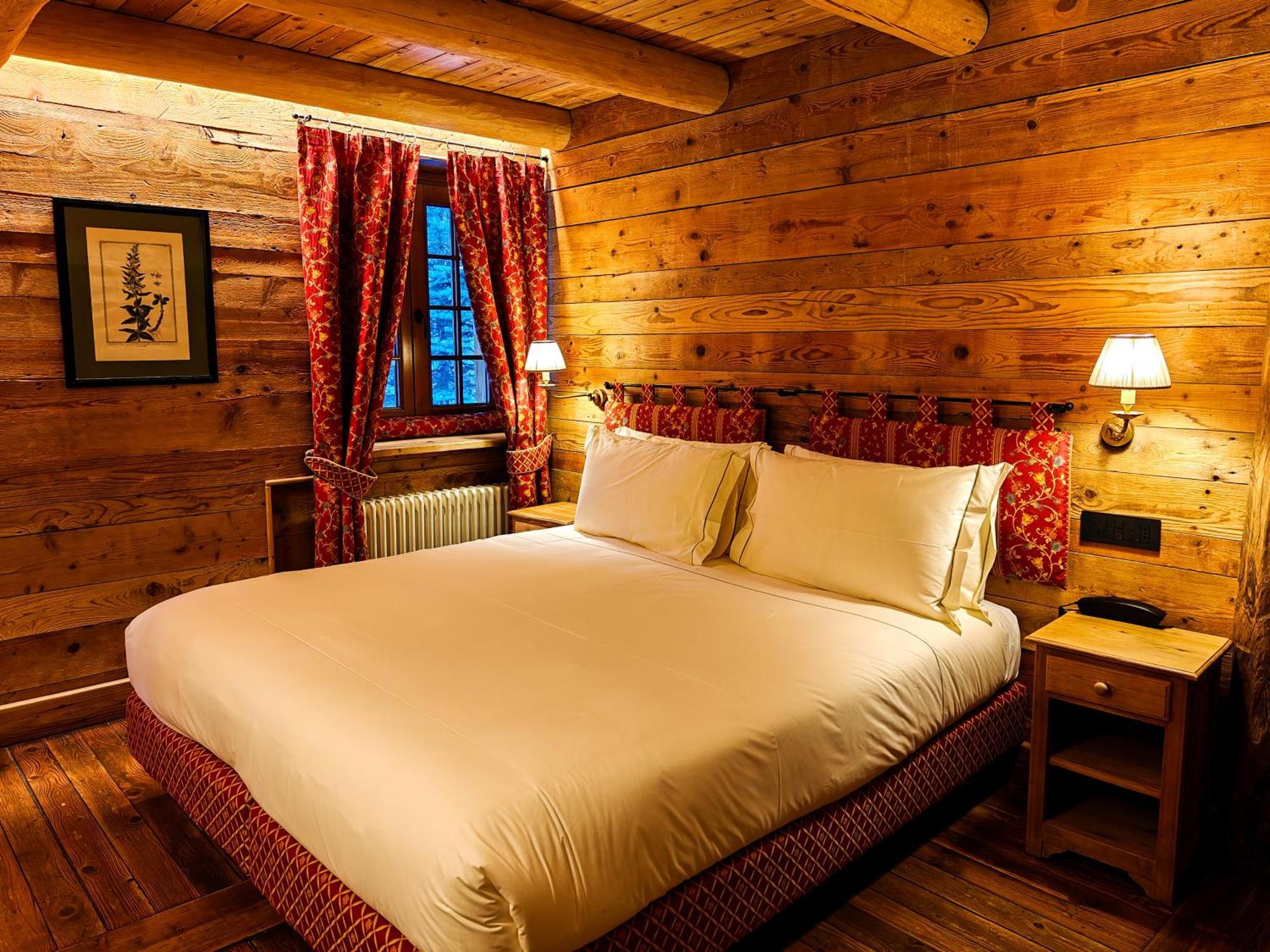 Hotel Breithorn ชัมโปลุก ภายนอก รูปภาพ